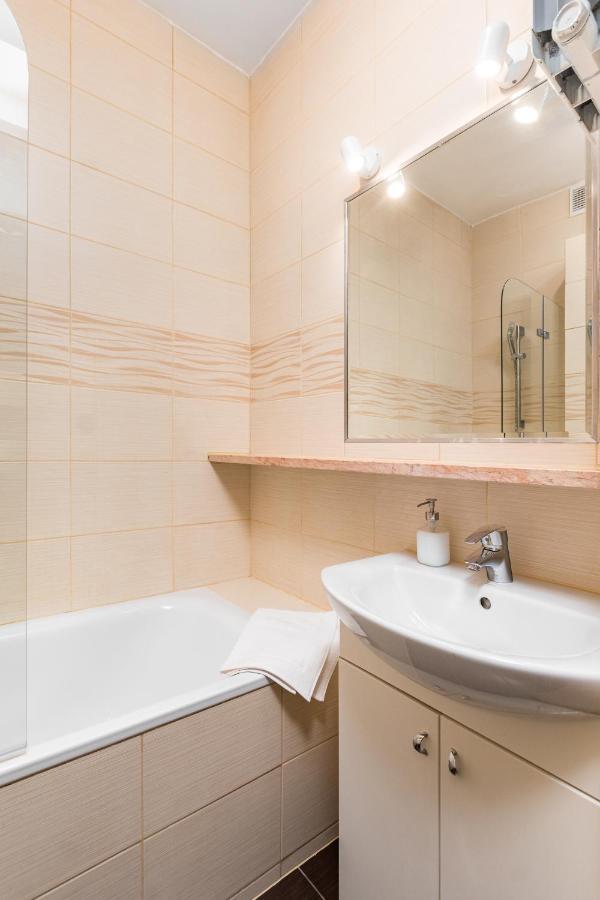 Apartament Mariensztat By Your Freedom Варшава Екстериор снимка